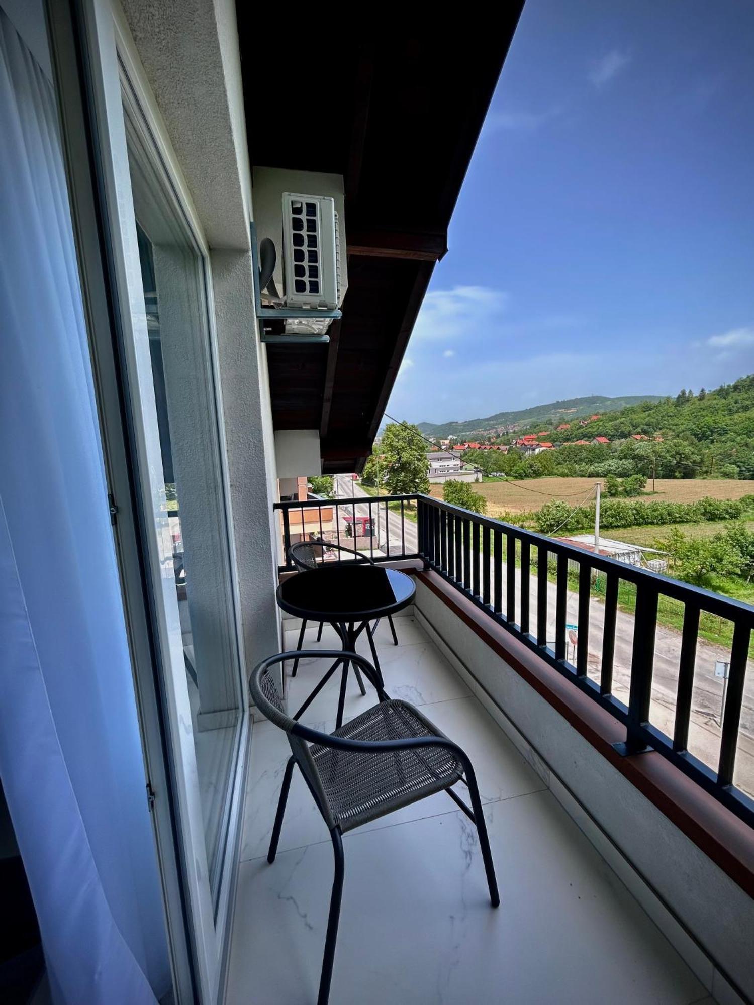 Sunny Corner Apartments Visoko Exterior photo